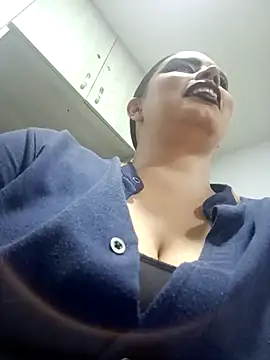 MariaGaitan online show from 10-27-25, 07:04