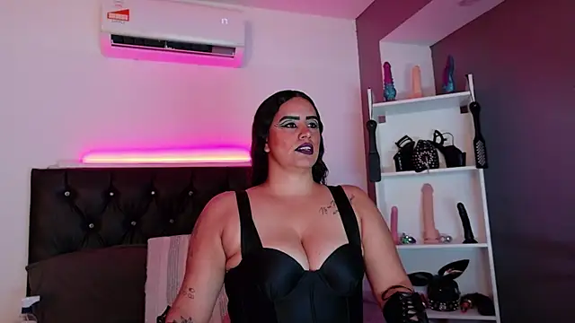 MariaGaitan online show from 03-30-26, 05:03