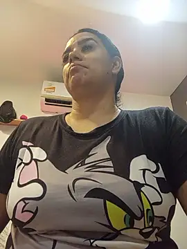 MariaGaitan online show from 04-10-26, 05:09