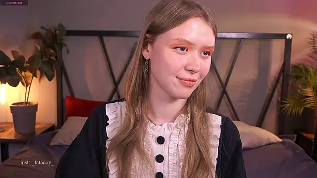 TataCoy online show from 03-30-26, 02:40