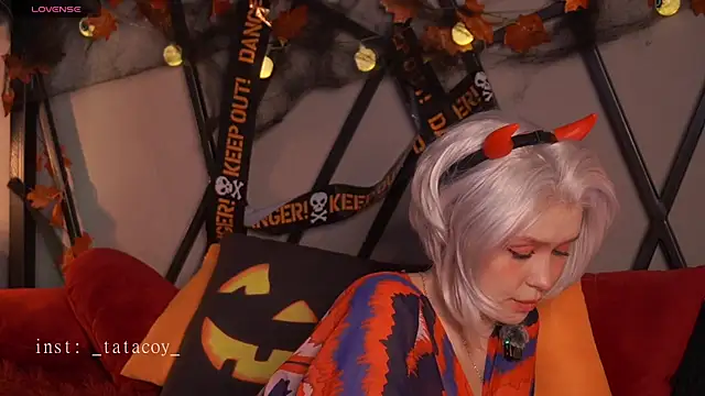 TataCoy online show from 10-26-25, 01:55