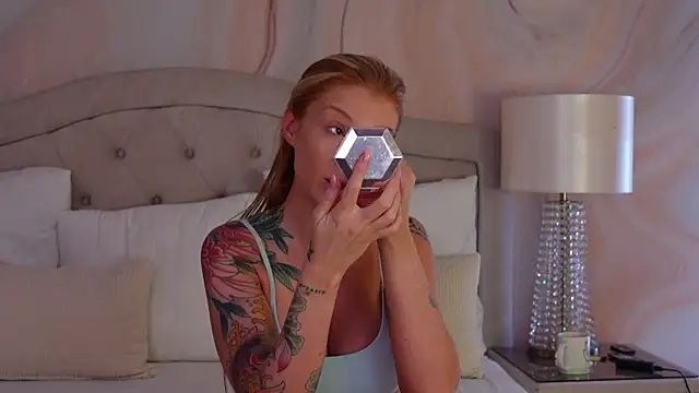 GingerEllis online show from 02-13-26, 05:51