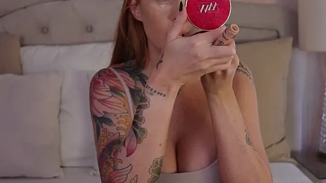 GingerEllis online show from 10-23-25, 03:38