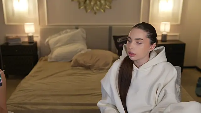 Jasmine Flow online show from 11-24-25, 08:03