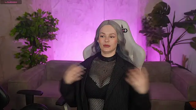 Jasmine Flow online show from 04-15-26, 07:25