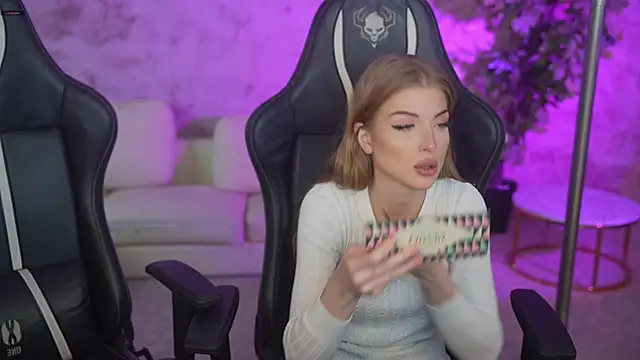 Jasmine Flow online show from 11-20-25, 08:48