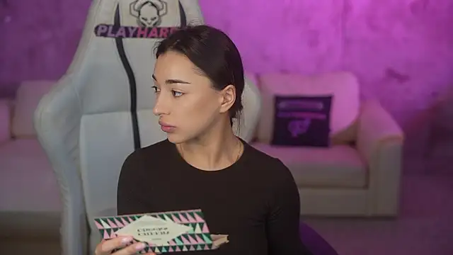 Jasmine Flow online show from 02-25-26, 08:14