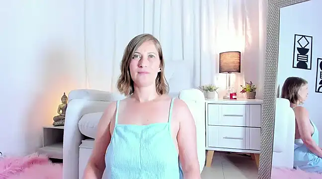 Snapshot of allison_01stone chatting on 02-01-25, 09:51 allison 01stone online show from 02-01-25, 09:51