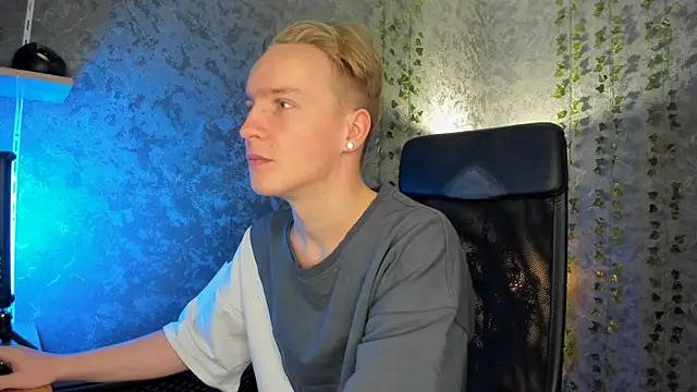 AlexxSweet online show from 01-17-26, 07:01