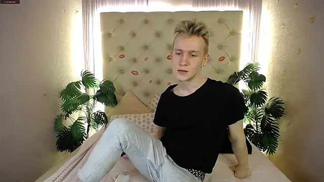AlexxSweet online show from 03-23-25, 05:10