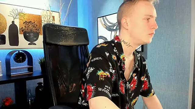 AlexxSweet online show from 03-15-25, 06:36