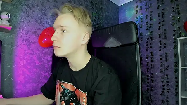 AlexxSweet online show from 02-15-26, 06:58