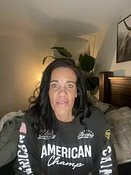 Snapshot of LexingtonLee chatting on 03-29-26, 11:23 LexingtonLee online show from 03-29-26, 11:23