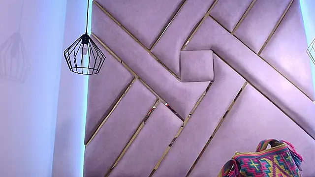 nalalye cruzz  online show from 03-23-25, 02:37