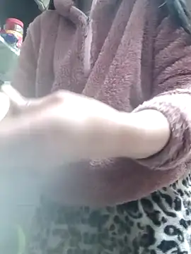 clarisse69 online show from 03-19-25, 06:12