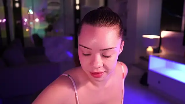 VixenMia online show from 01-17-26, 04:27