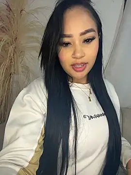 Luisa Fernandaa online show from 03-08-26, 11:19