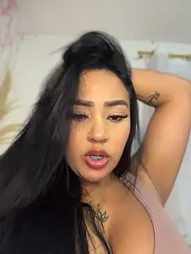 Snapshot of Luisa_Fernandaa chatting on 07-07-26, 03:31 Luisa Fernandaa online show from 07-07-26, 03:31