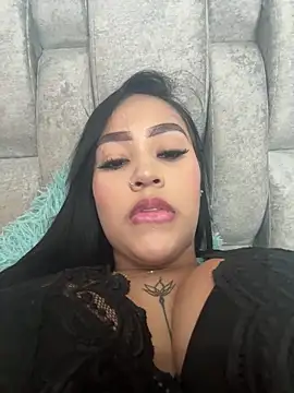 Snapshot of Luisa_Fernandaa chatting on 09-25-25, 12:27 Luisa Fernandaa online show from 09-25-25, 12:27