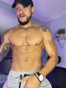 ARON TAYLER01 online show from 10-30-25, 10:35