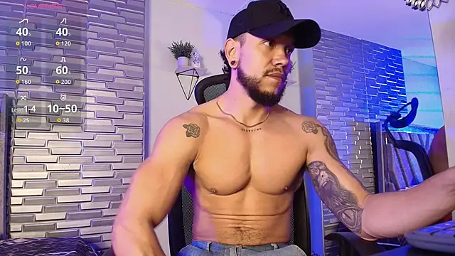 ARON TAYLER01 online show from 03-25-26, 10:25