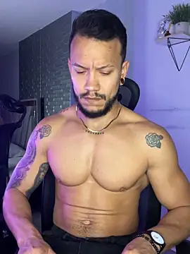 ARON TAYLER01 online show from 11-23-25, 10:25