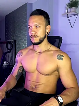 ARON TAYLER01 online show from 09-26-25, 10:22