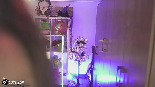 Snapshot of Samanthha_roberts chatting on 05-15-26, 06:39 Samanthha roberts online show from 05-15-26, 06:39