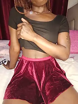 Snapshot of NicRaisaa chatting on 06-17-26, 03:39 NicRaisaa online show from 06-17-26, 03:39