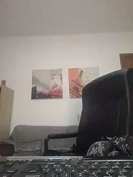Snapshot of Ladykaos chatting on 01-12-25, 05:22 Ladykaos online show from 01-12-25, 05:22