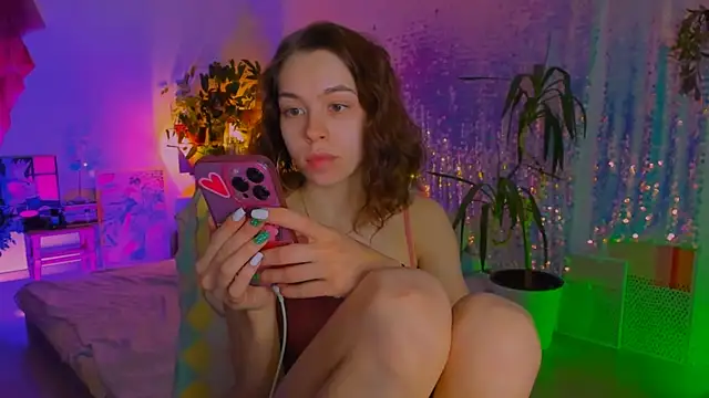 poli   online show from 02-24-26, 04:19