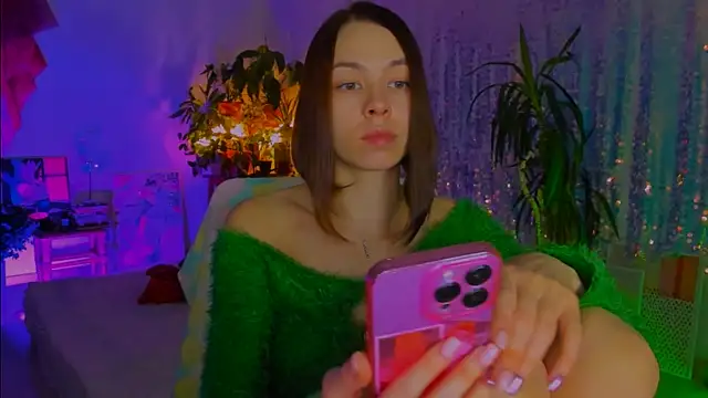 poli   online show from 12-15-25, 04:13