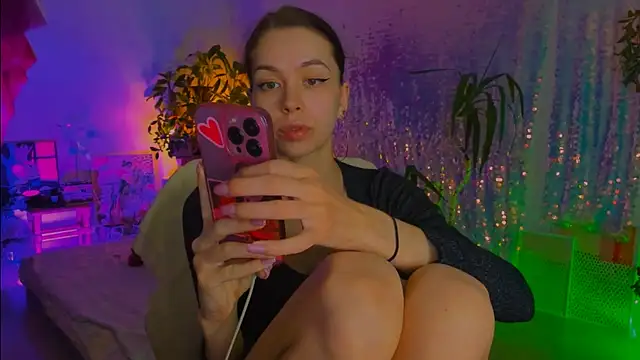 poli   online show from 03-21-26, 06:12