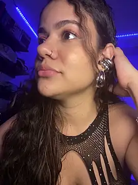 demonaughtyyy online show from 02-08-25, 06:22