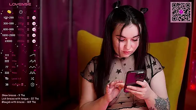 R-U-B-Y online show from 03-20-25, 01:59