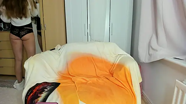 Rolla Coaster online show from 10-19-25, 04:48