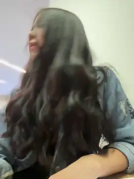 Im Valentina online show from 12-17-25, 09:53