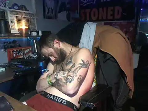 CloudDadddyyy420 online show from 02-16-25, 07:48