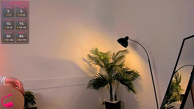 Jess Anders  online show from 01-08-26, 06:19