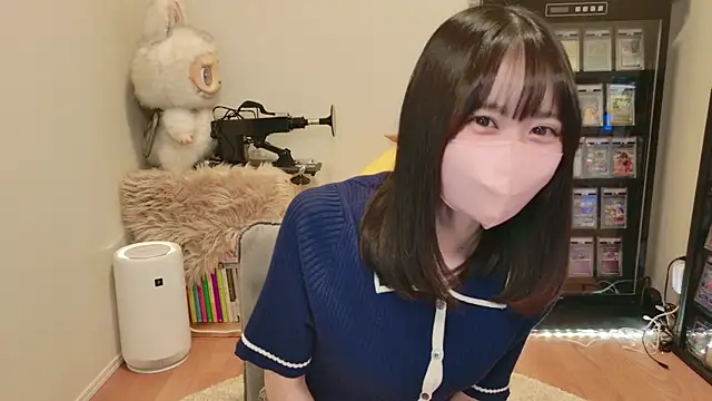 HIKARI x0 online show from 03-10-26, 02:32