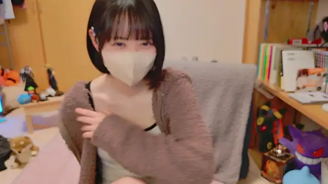 Snapshot of HIKARI_x0 chatting on 03-21-25, 02:07 HIKARI x0 online show from 03-21-25, 02:07