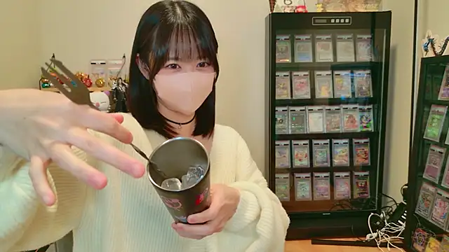 HIKARI x0 online show from 12-19-25, 02:19