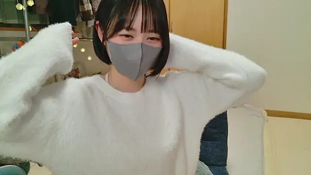 Snapshot of HIKARI_x0 chatting on 02-14-25, 02:12 HIKARI x0 online show from 02-14-25, 02:12