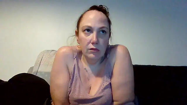 Wisie Cutie online show from 02-09-26, 11:25