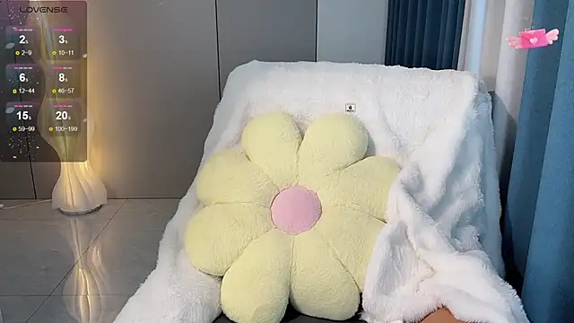 Mandy-- online show from 10-30-25, 03:38