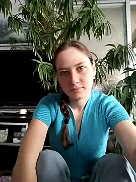 Snapshot of MollyBrams chatting on 09-13-25, 04:01 MollyBrams online show from 09-13-25, 04:01