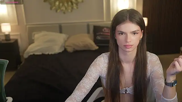 Kisasolo online show from 04-15-26, 02:43