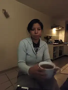 Snapshot of Diosagata chatting on 05-21-26, 02:42 Diosagata online show from 05-21-26, 02:42