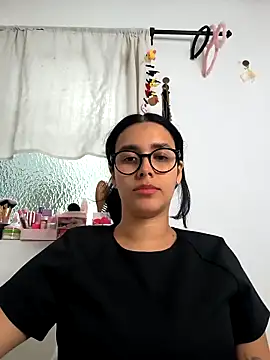Annya-sweet online show from 05-14-26, 02:25