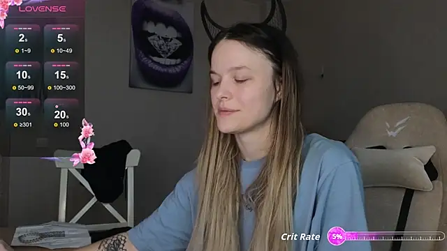 Snapshot of Nate__ chatting on 11-03-25, 08:07 Nate online show from 11-03-25, 08:07